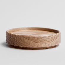 Load image into Gallery viewer, Hasami Ash Wood Tray Round
