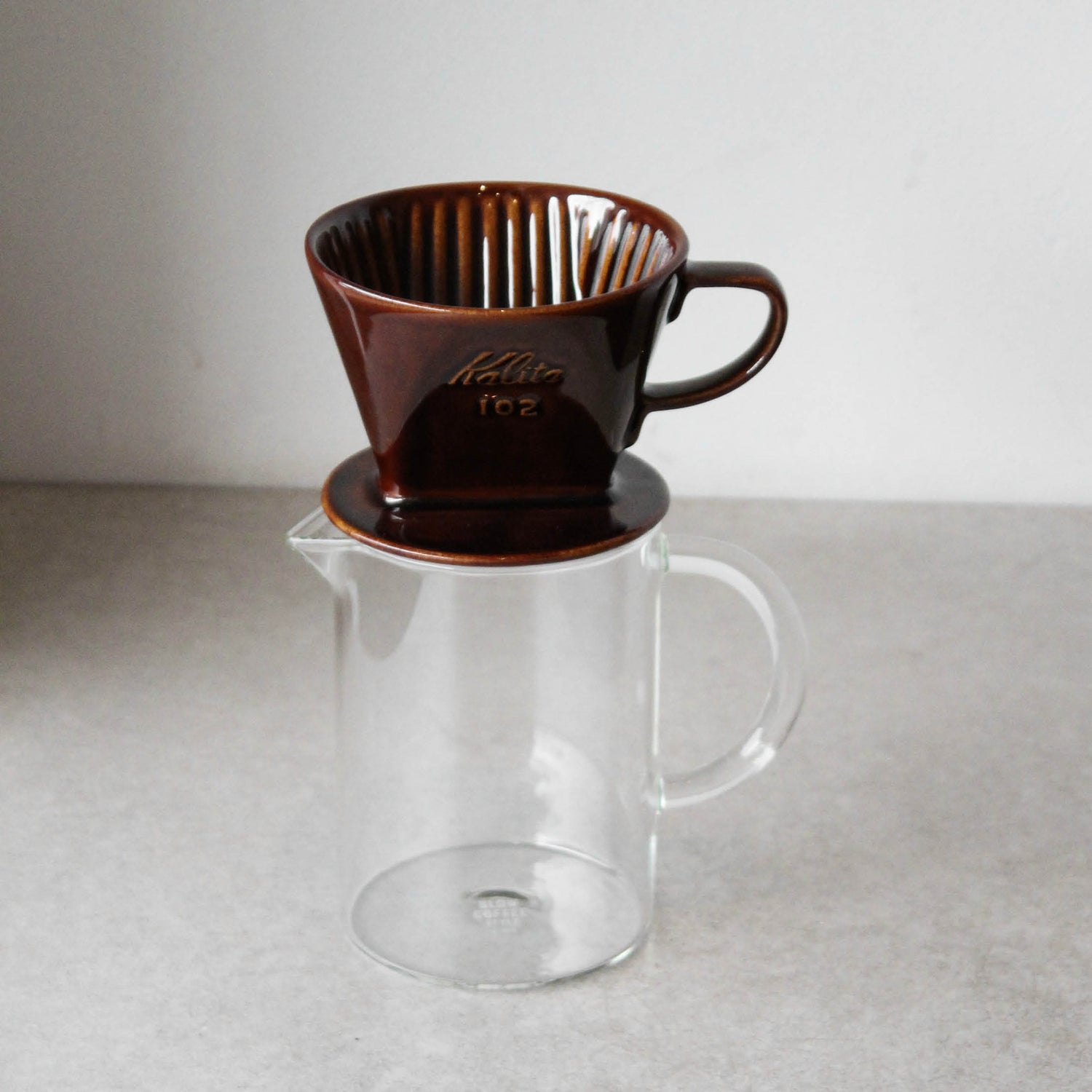 Kalita 102 Ceramic Dripper 2-4 cups – Brown