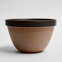 Load image into Gallery viewer, Hasami Deep Bowl Black Glaze